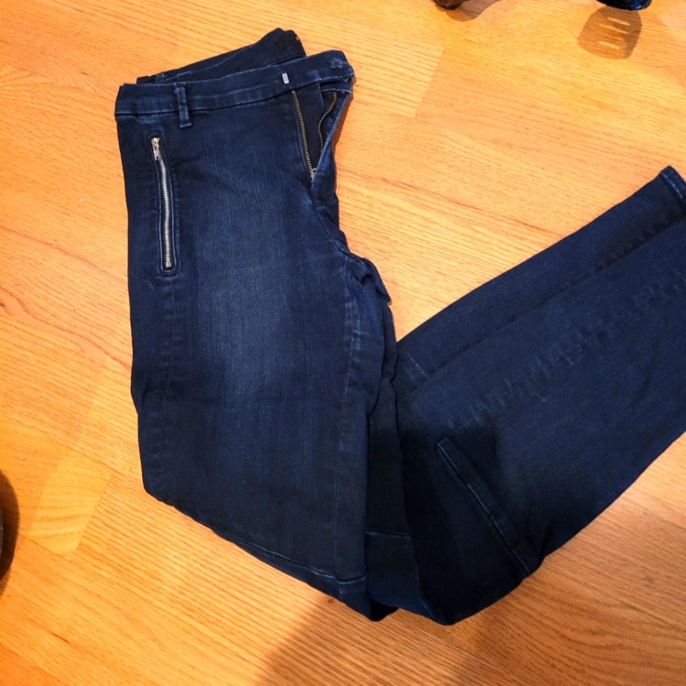 J BRAND SKINNY JEANS